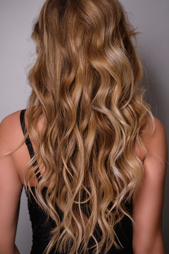 blond